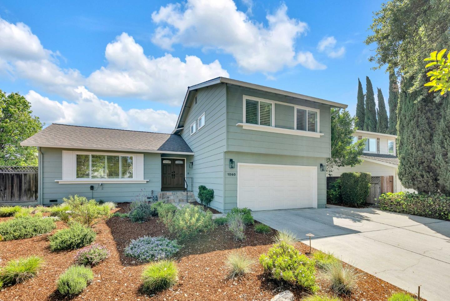 1060 Shandwick Court