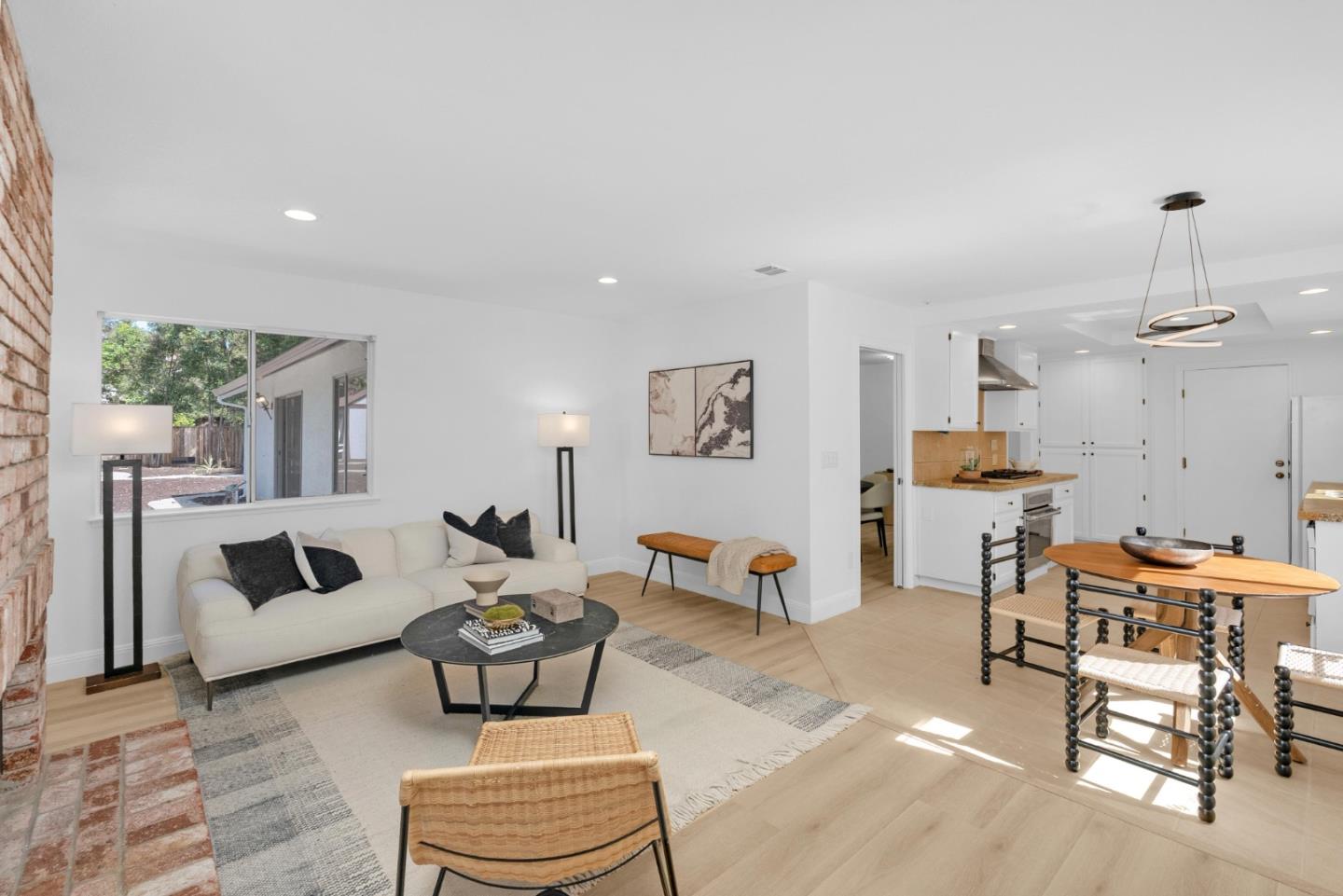 3129 Vermilion Court