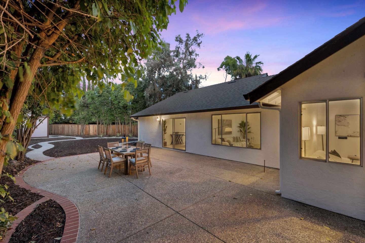 3129 Vermilion Court