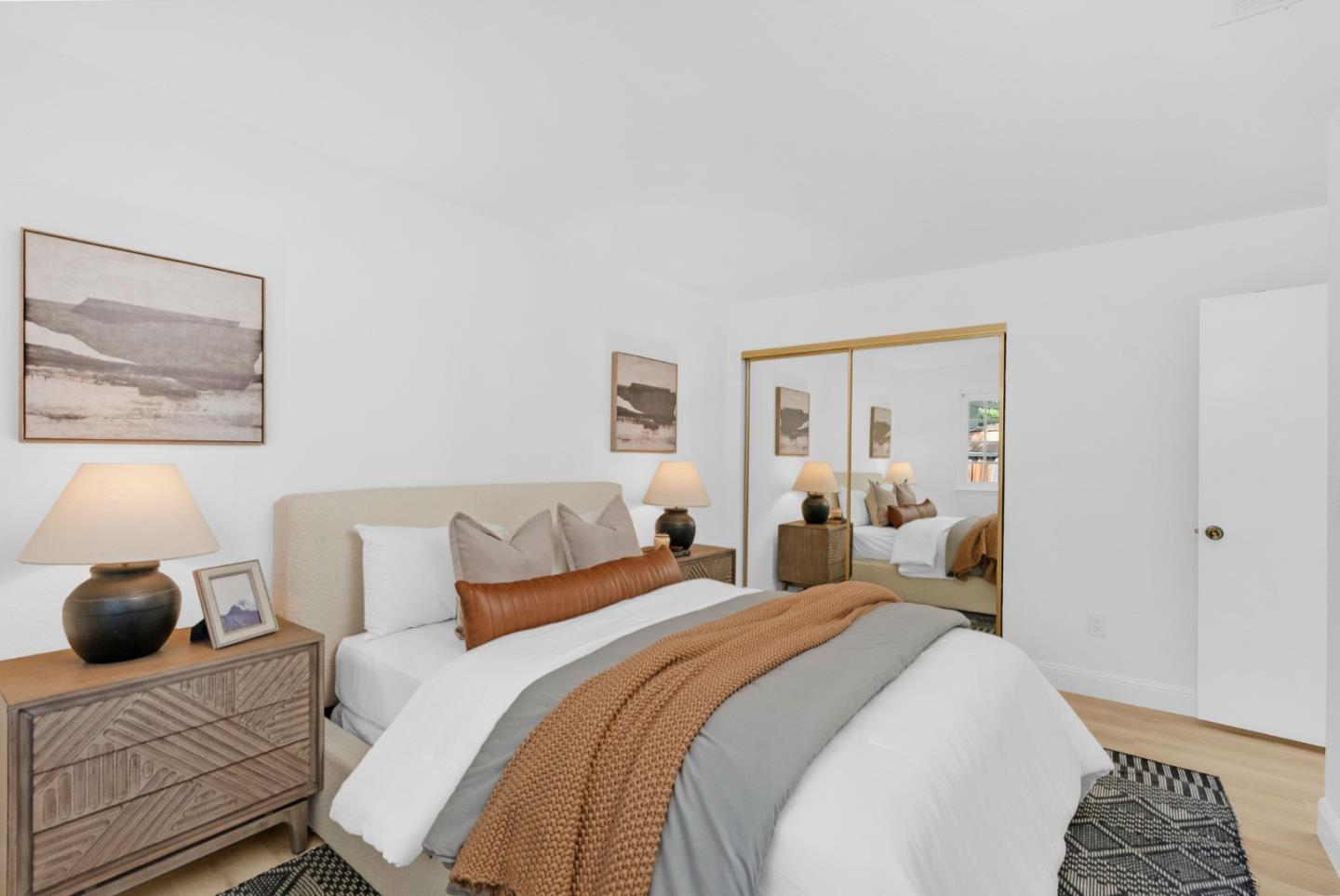 3129 Vermilion Court