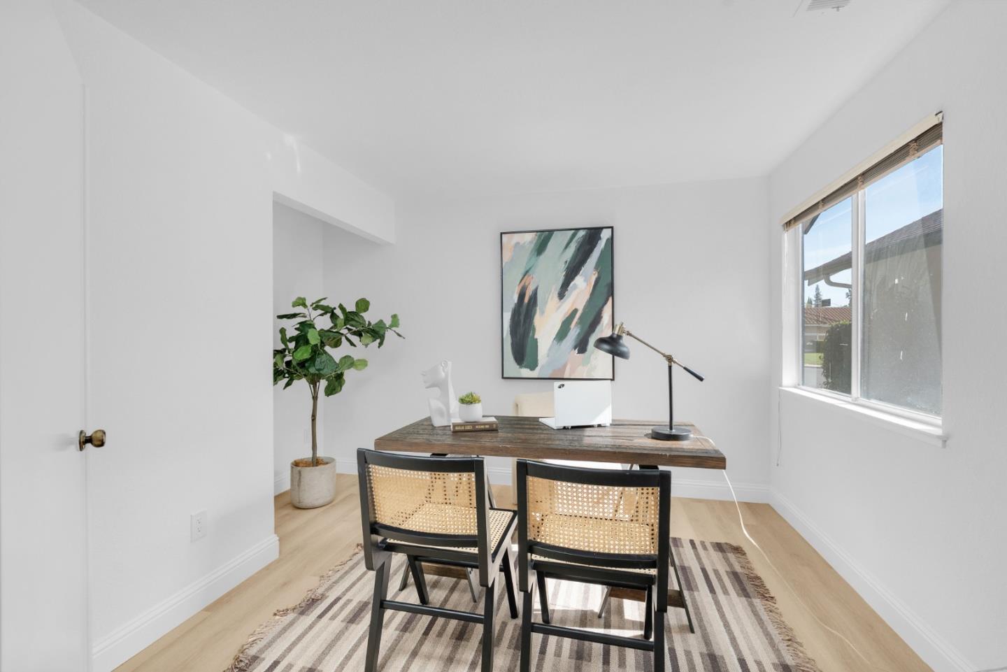 3129 Vermilion Court