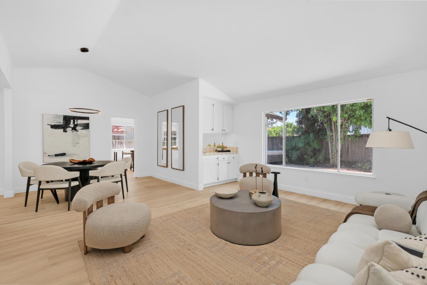 3129 Vermilion Court