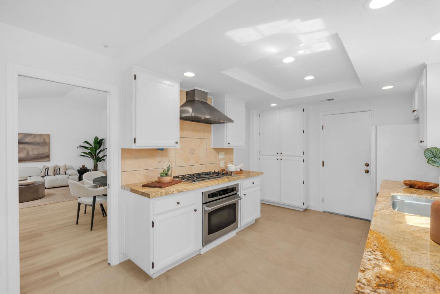 3129 Vermilion Court