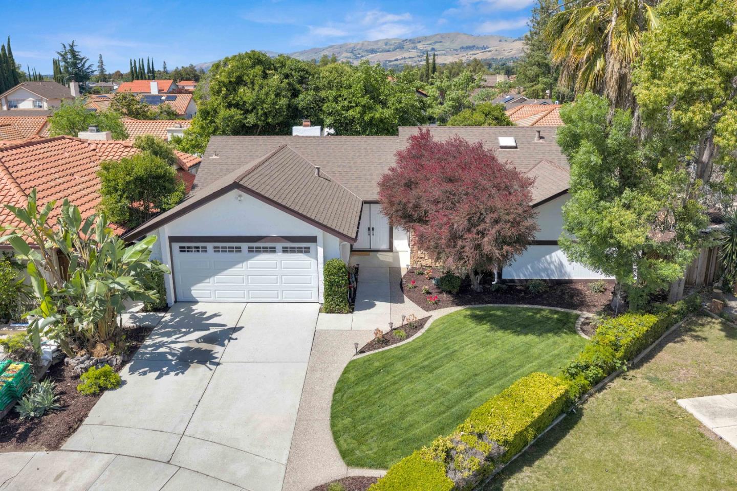 3129 Vermilion Court