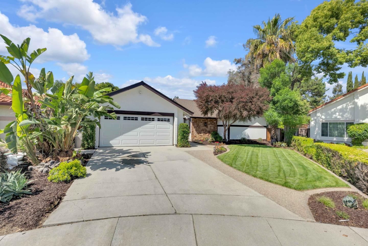 3129 Vermilion Court