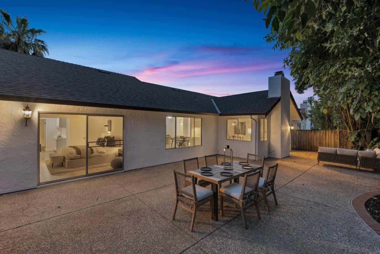 3129 Vermilion Court