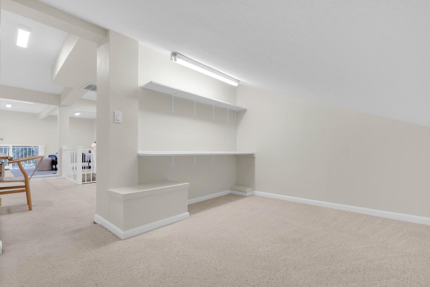 107 Charter Oaks Circle