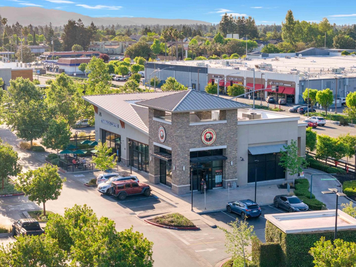 3900 Thousand Oaks Drive