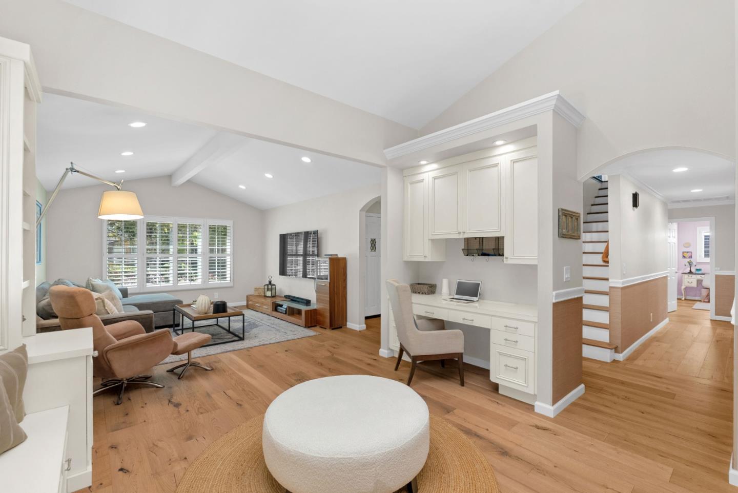 3900 Thousand Oaks Drive