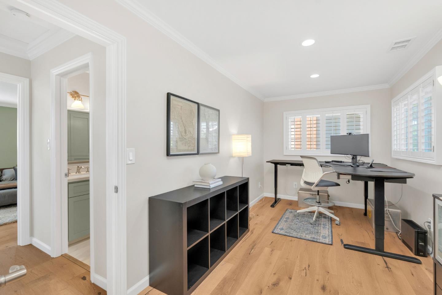 3900 Thousand Oaks Drive