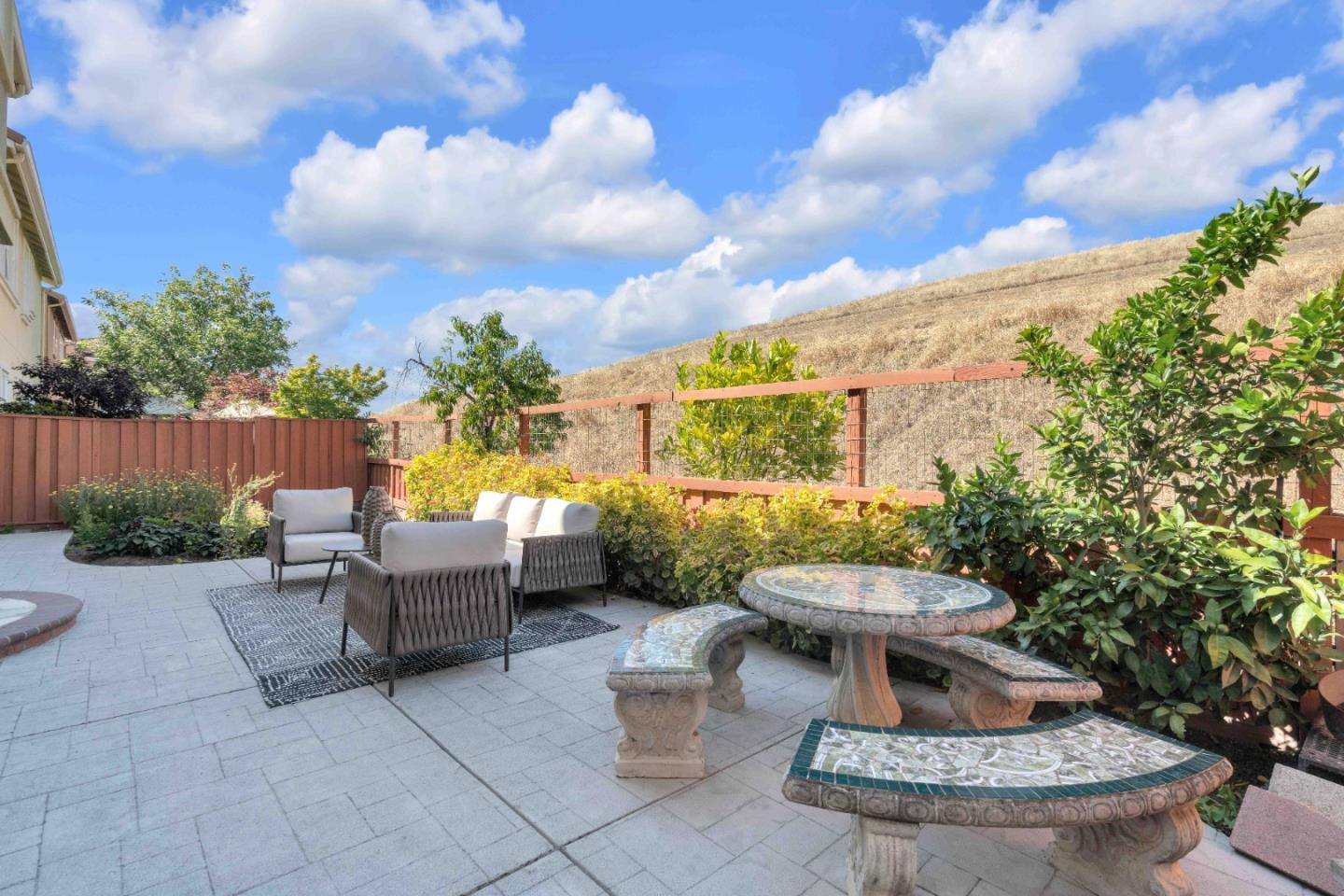 7054 Goldenspur Loop