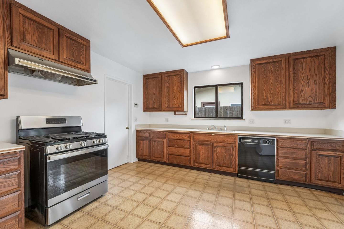 640 Galerita Way