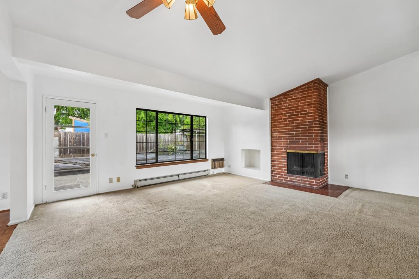 640 Galerita Way