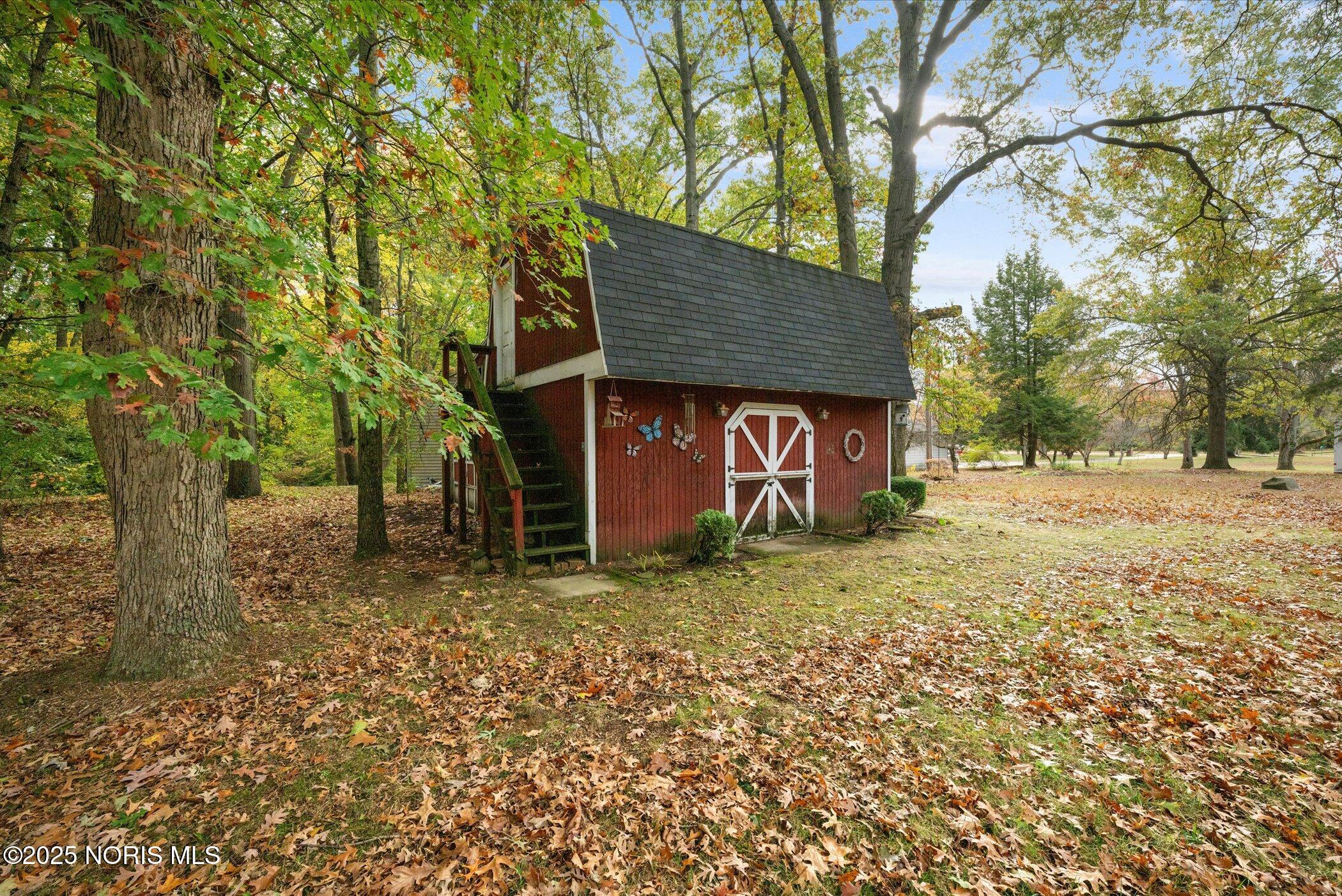 2076 County Road E