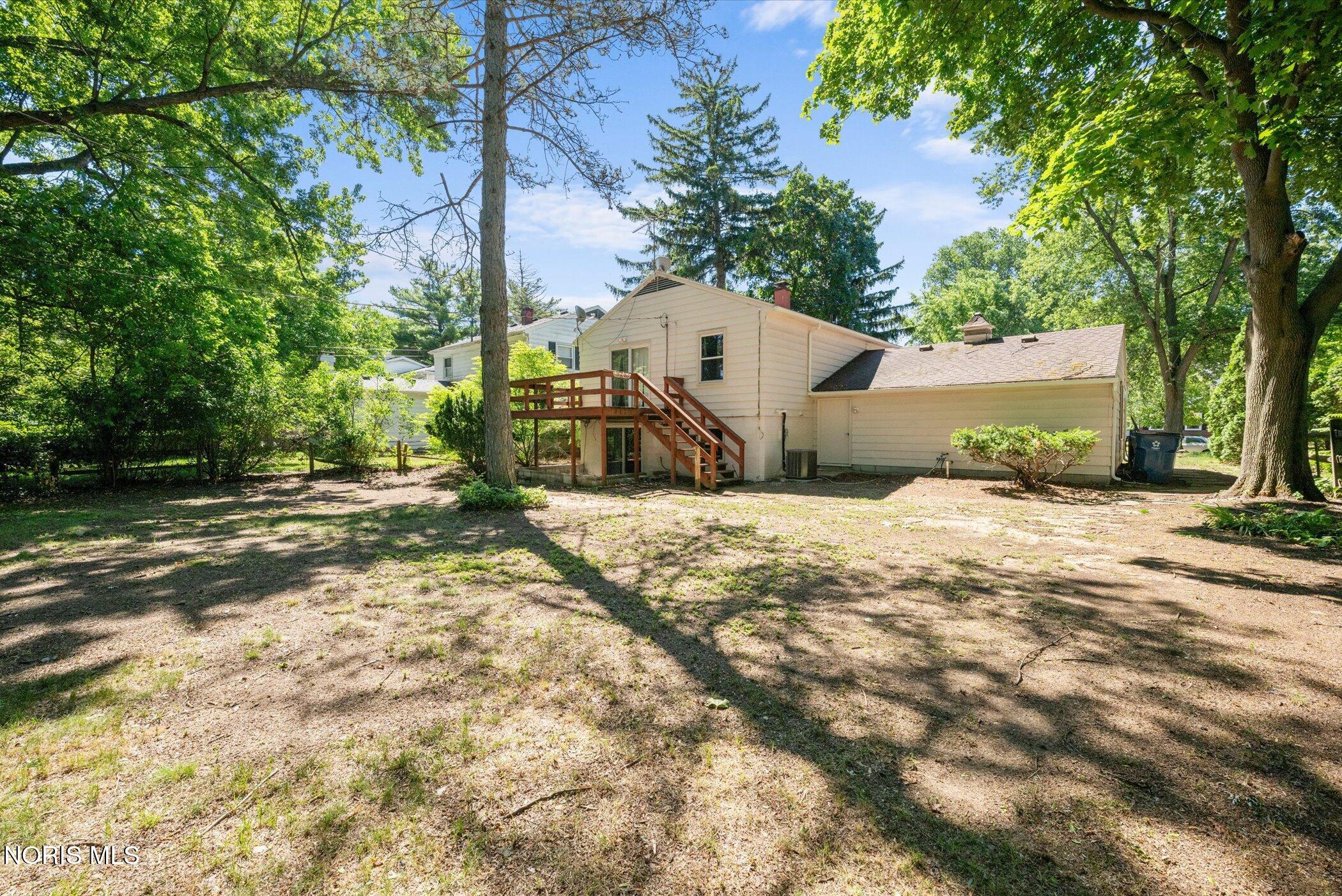 6448 Coppersmith Road