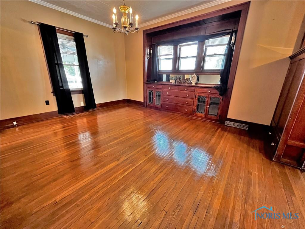 215 W First Street