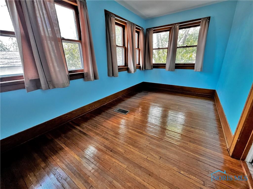 215 W First Street