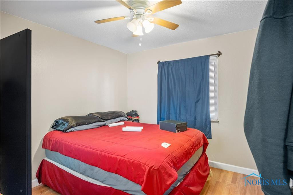 3353 Douglas Road