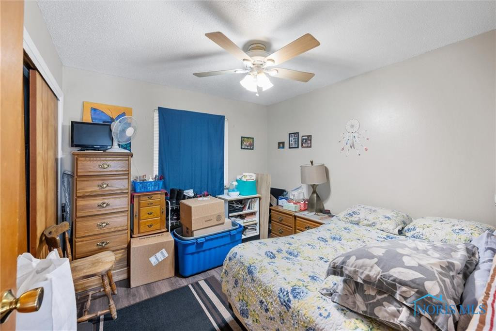 3353 Douglas Road