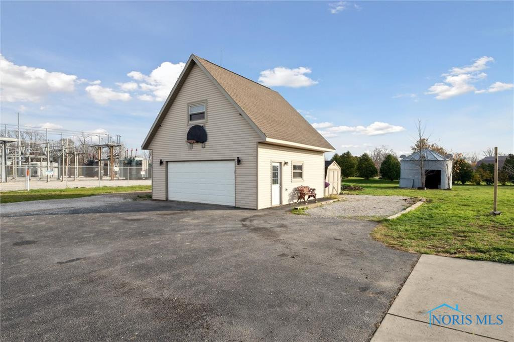 6821 State Route 582