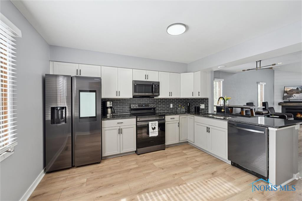 19 Meadowpond Drive