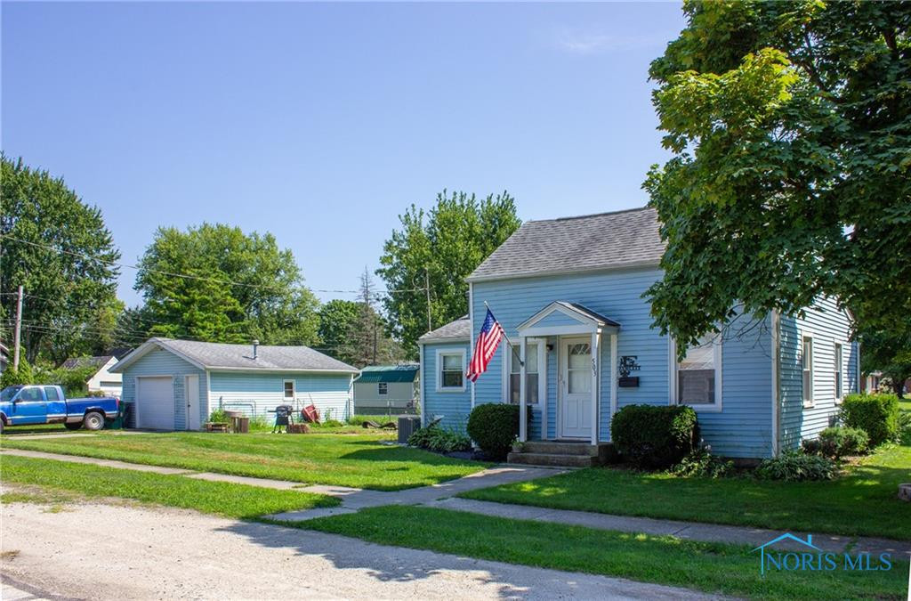 503 W 6th Street