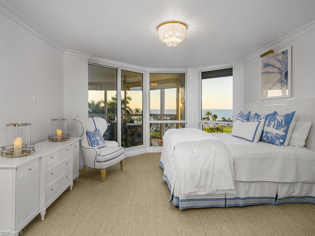 4021 Gulf Shore BLVD N 403