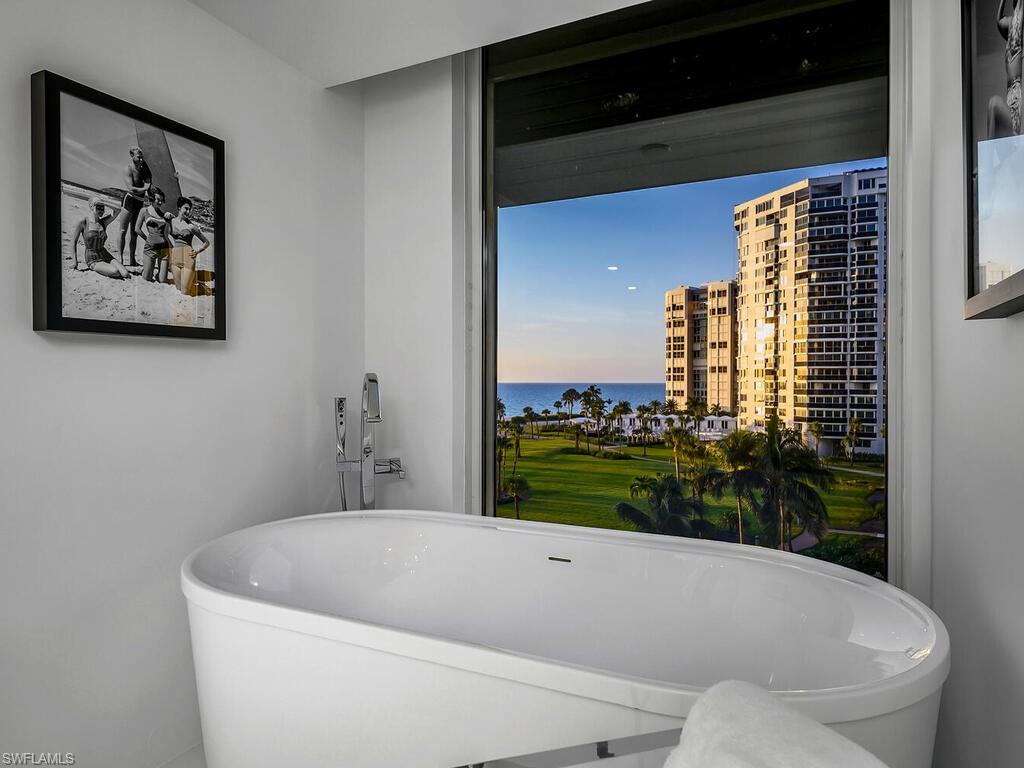 4021 Gulf Shore BLVD N 403
