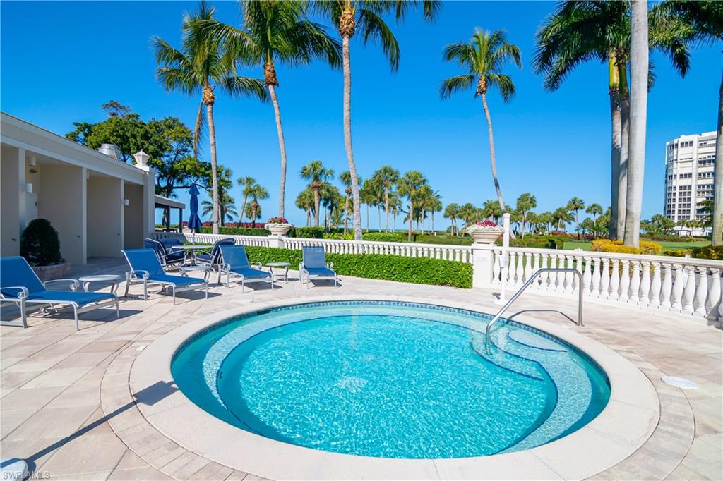 4021 Gulf Shore BLVD N 403