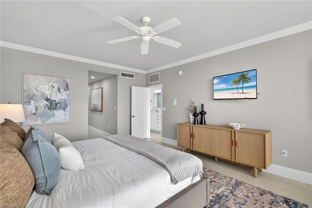 6001 Pelican Bay BLVD Penthouse E