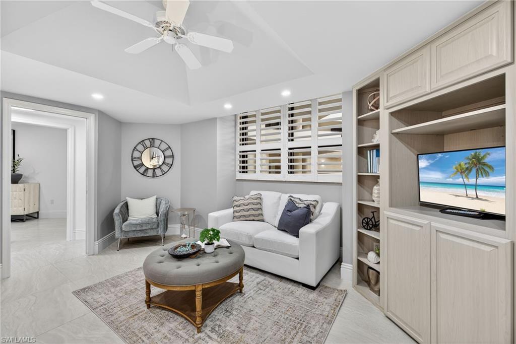 6001 Pelican Bay BLVD Penthouse E