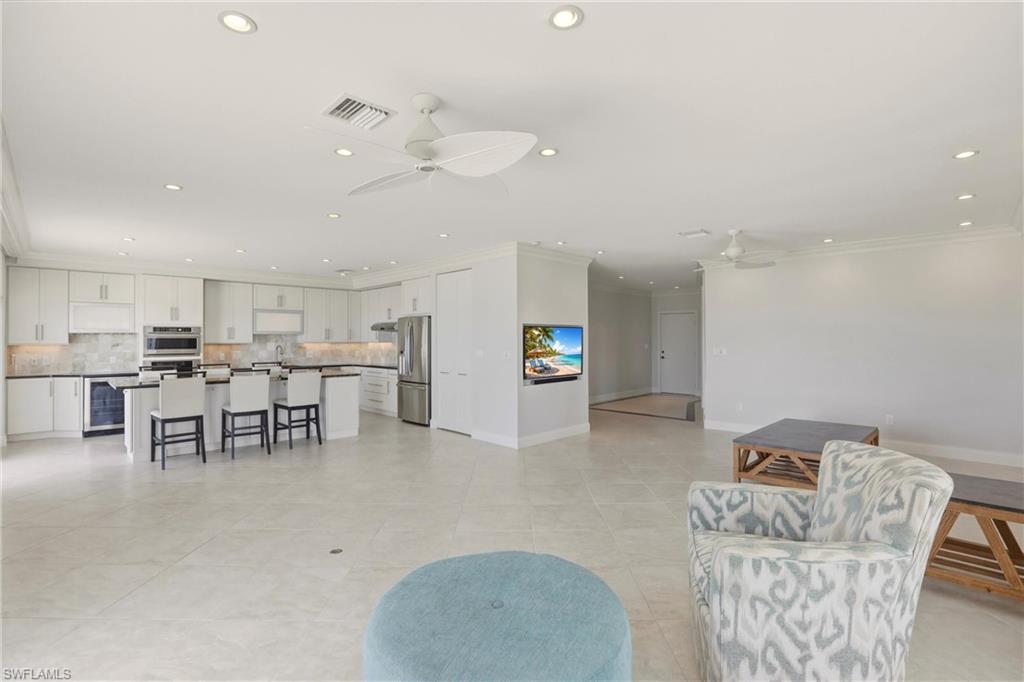 26236 Hickory BLVD 20