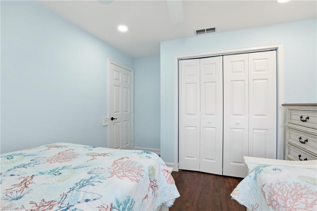 817 Carrick Bend CIR 201