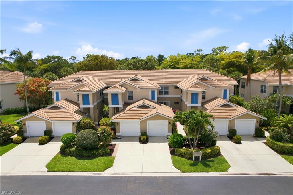 817 Carrick Bend CIR 201