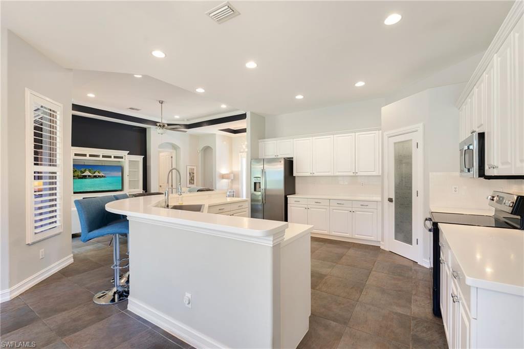 12557 Grandezza CIR