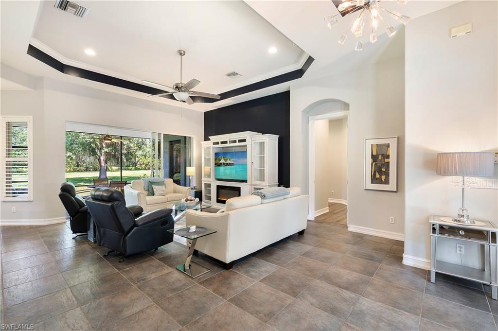 12557 Grandezza CIR