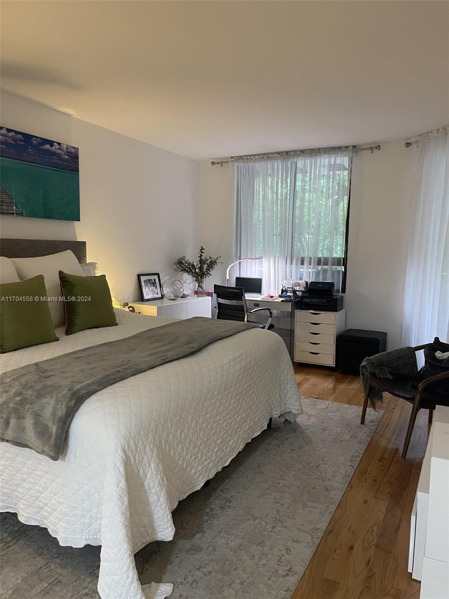 141 Crandon Blvd # 243