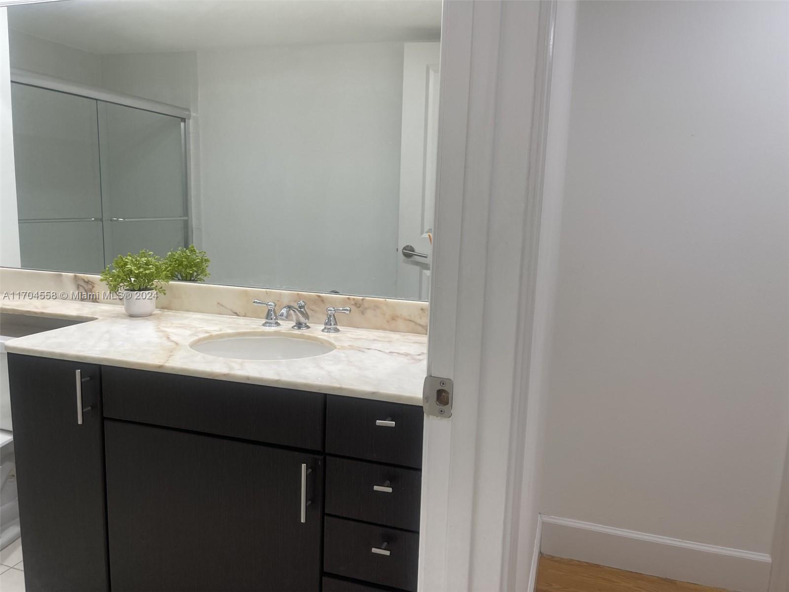 141 Crandon Blvd # 243