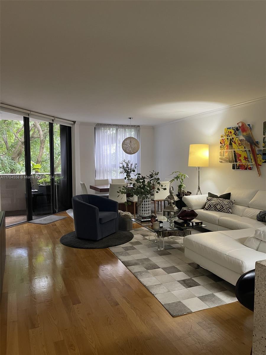 141 Crandon Blvd # 243