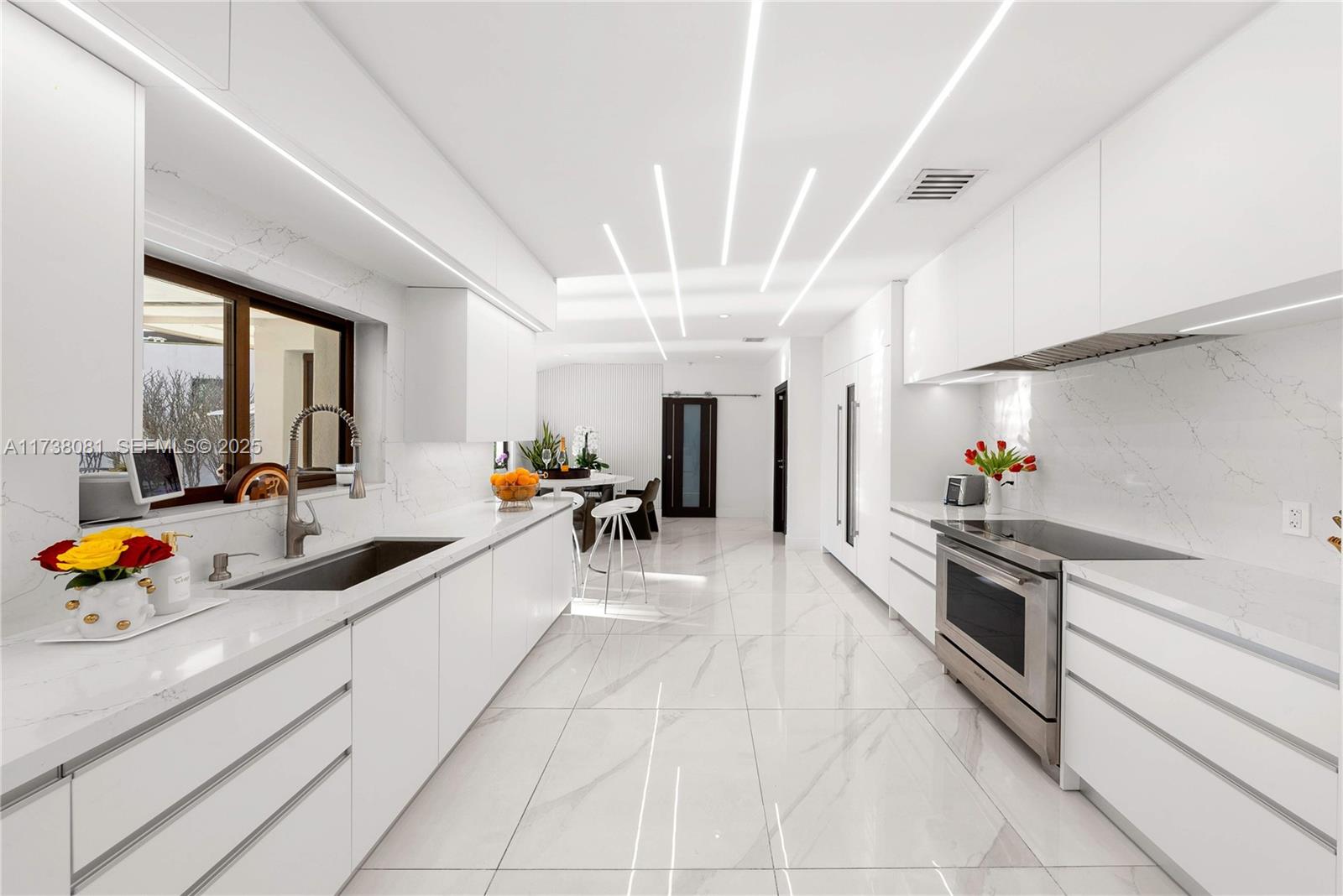 1070 Belle Meade Island Dr