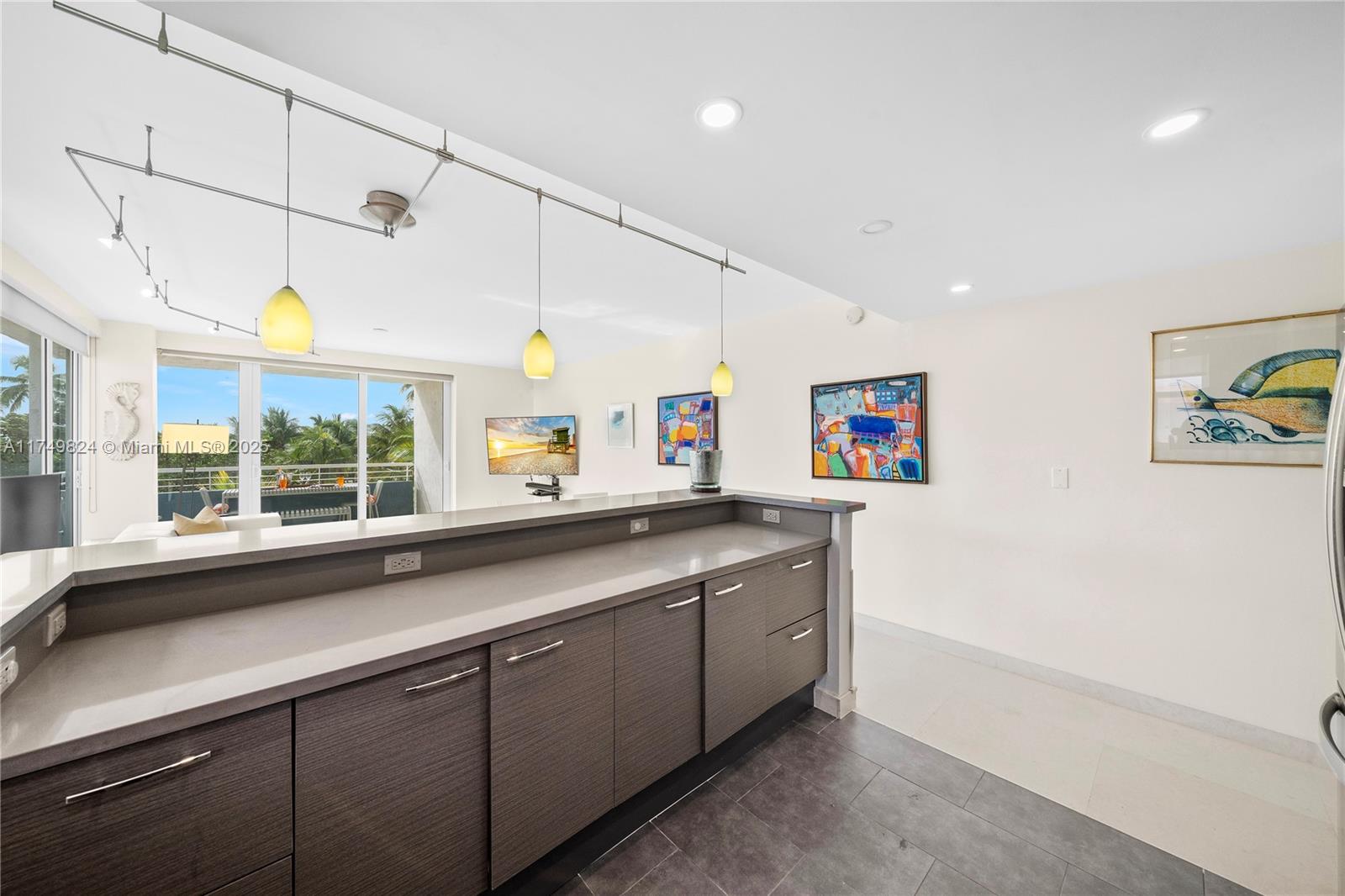 200 Ocean Dr # 5D
