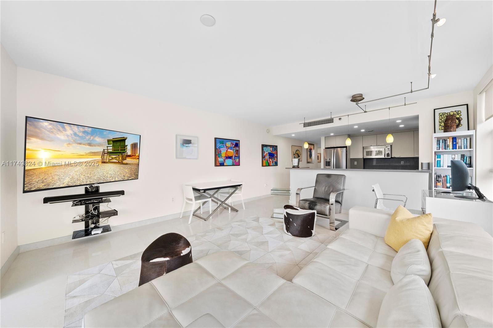 200 Ocean Dr # 5D