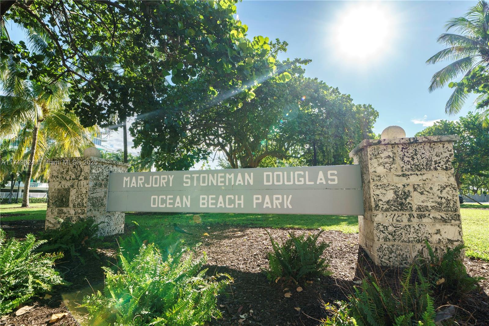200 Ocean Dr # 5D