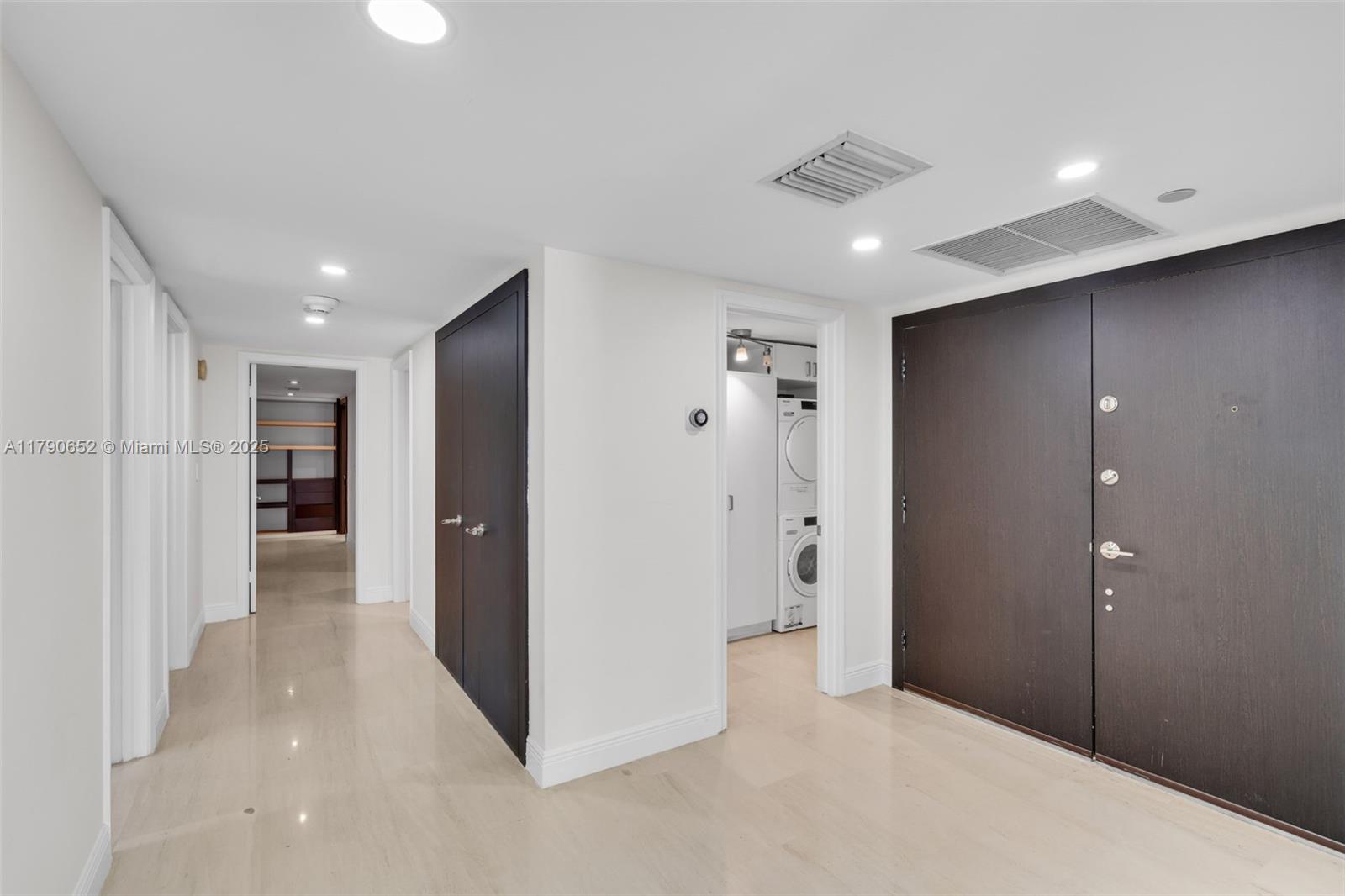 155 Ocean Lane Dr # 300