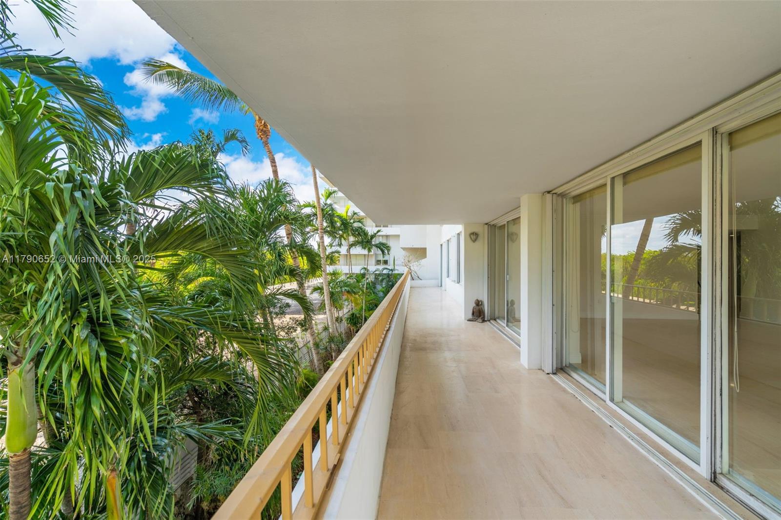 155 Ocean Lane Dr # 300