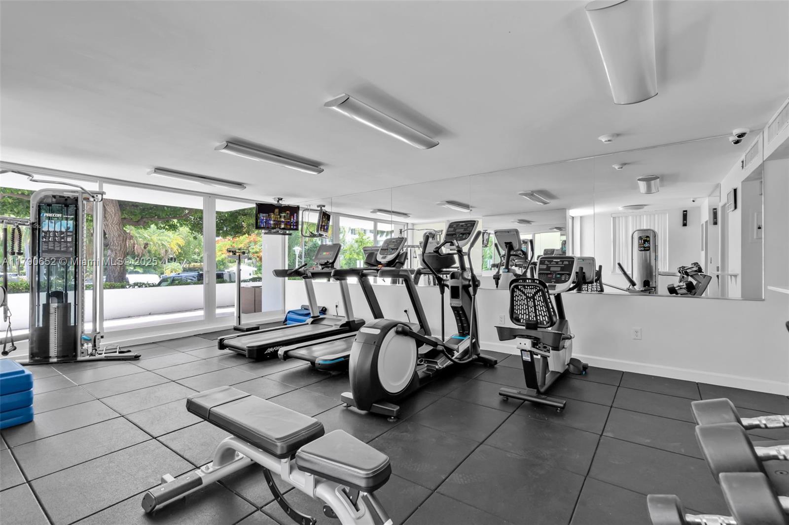 155 Ocean Lane Dr # 300