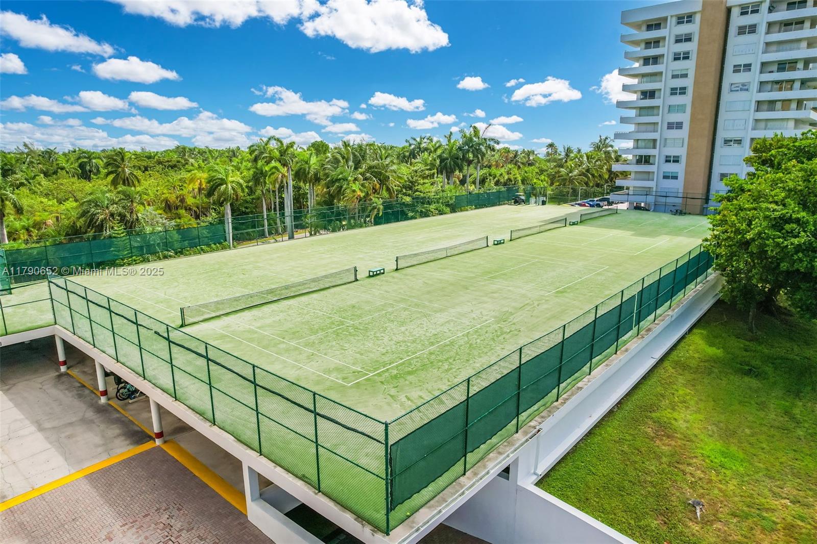 155 Ocean Lane Dr # 300