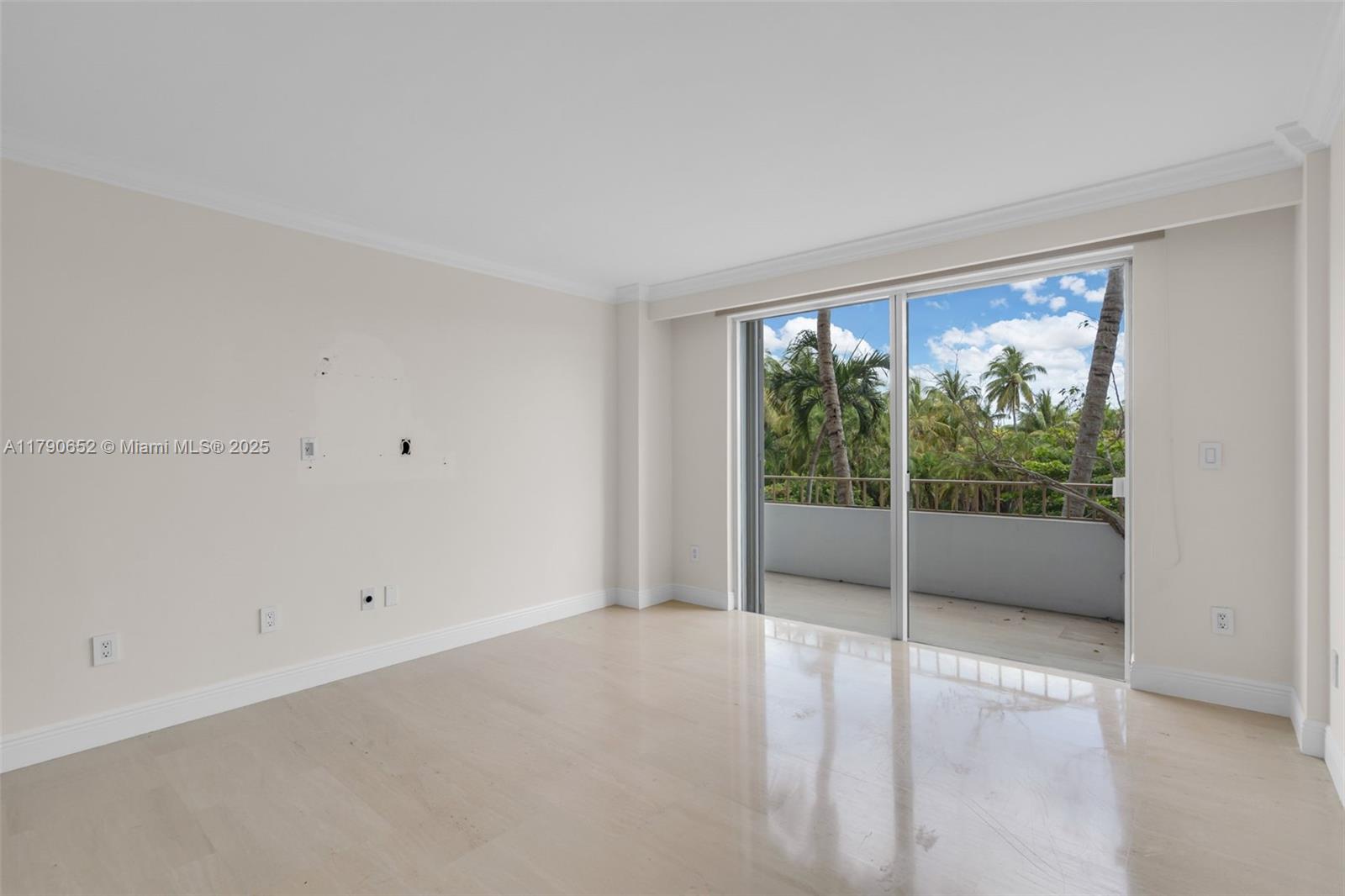 155 Ocean Lane Dr # 300