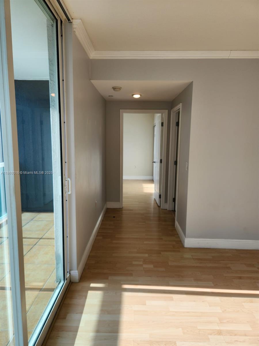 1250 S MIAMI AV Unit: 3304