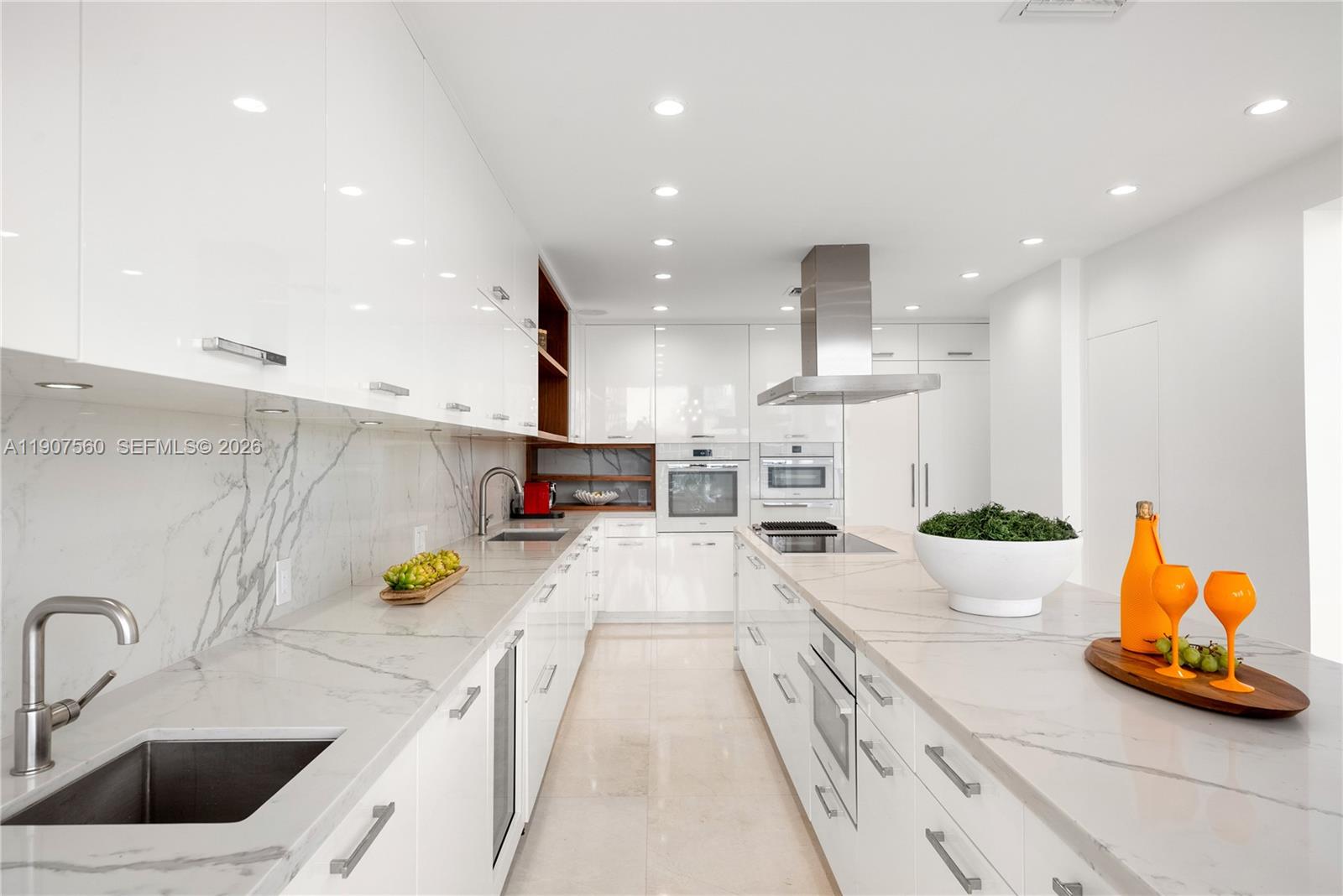 1925 Brickell Ave Unit: DPH3/4